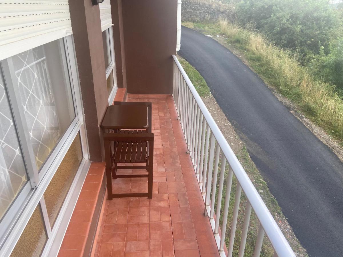Apartamento Centrico Con Vistas Y Cerca De Playa Pontedeume Eksteriør billede
