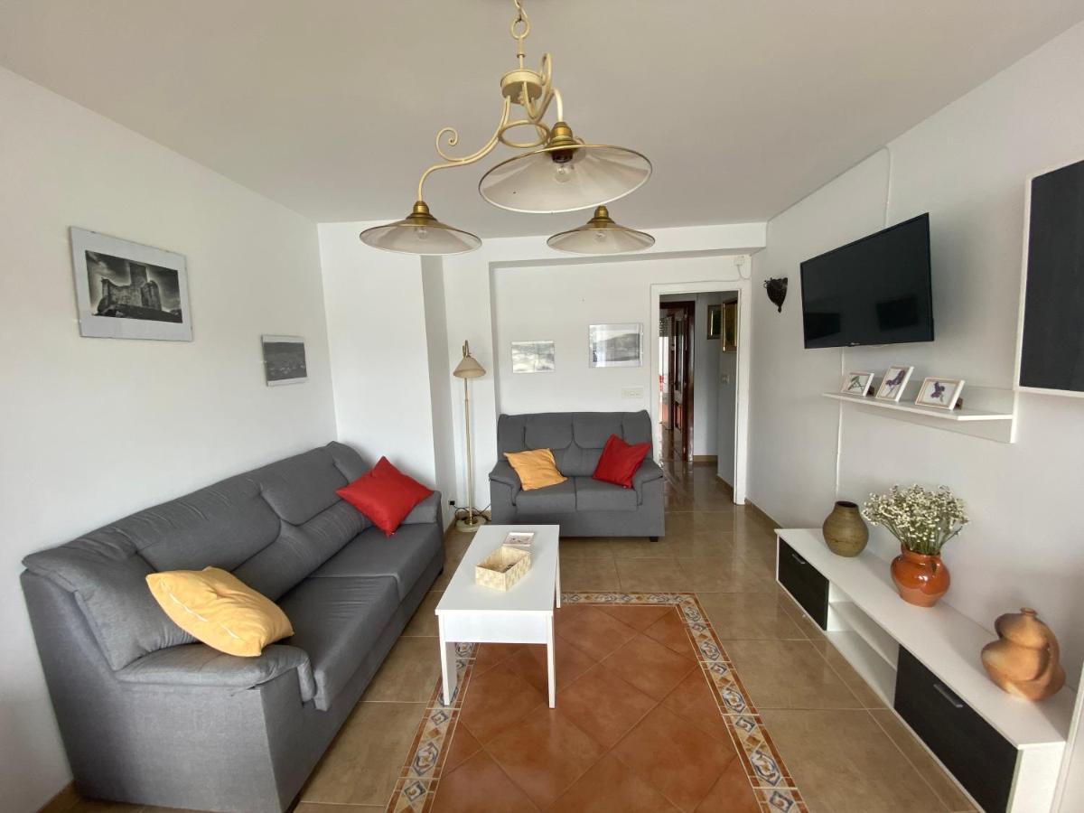 Apartamento Centrico Con Vistas Y Cerca De Playa Pontedeume Eksteriør billede