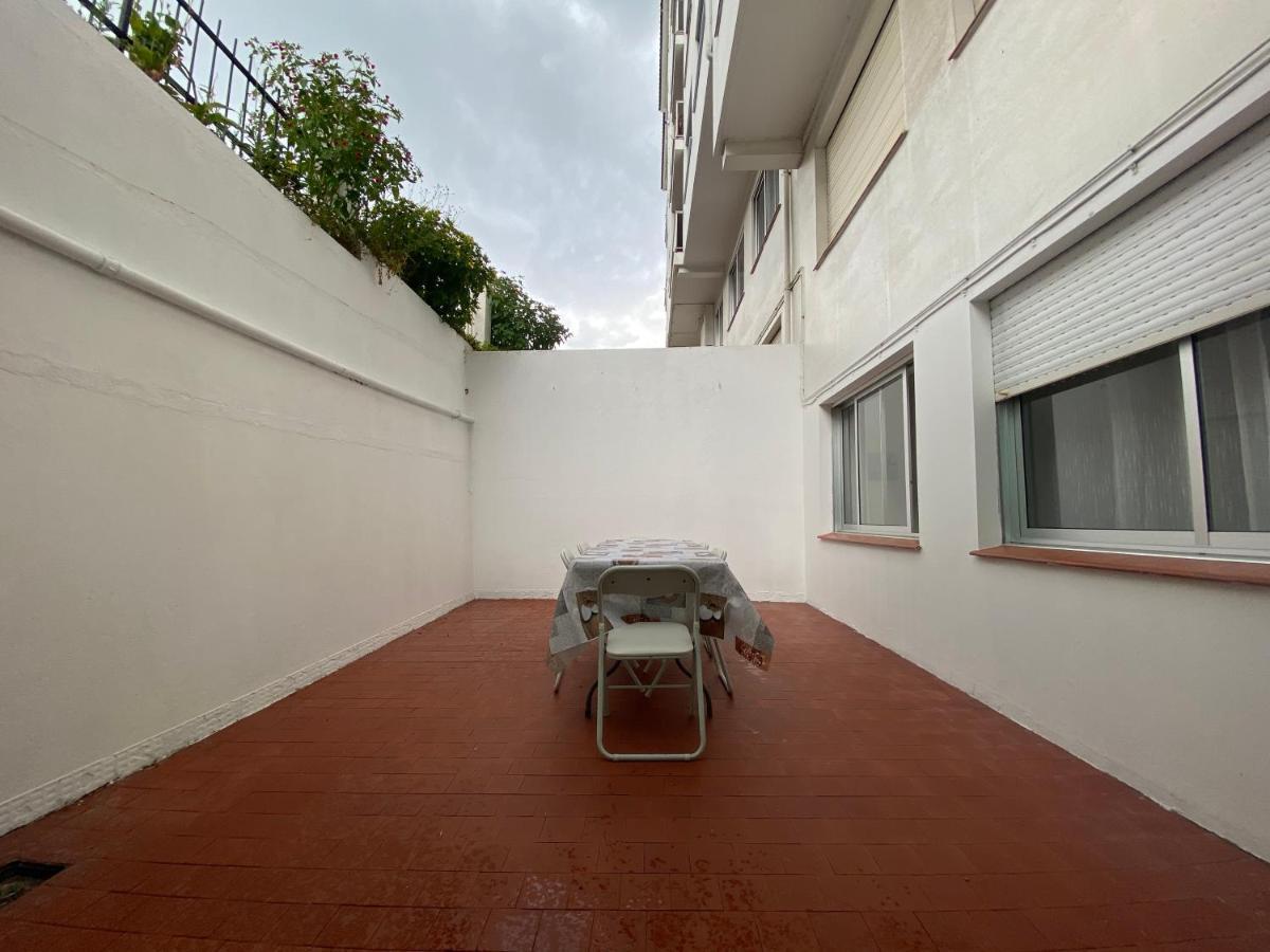 Apartamento Centrico Con Vistas Y Cerca De Playa Pontedeume Eksteriør billede