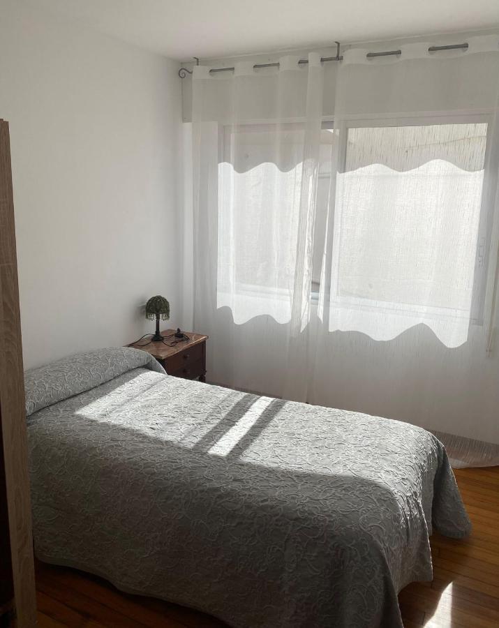 Apartamento Centrico Con Vistas Y Cerca De Playa Pontedeume Eksteriør billede